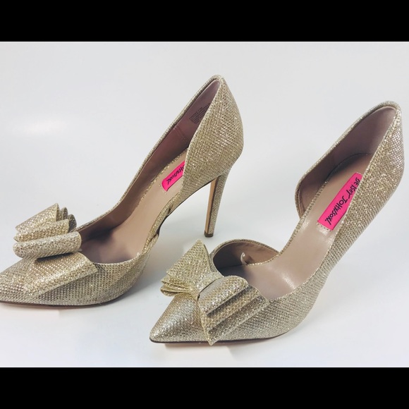 betsey johnson gold bow heels